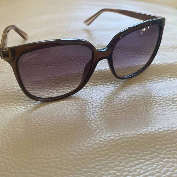 GUCCI Square Frame Oversized Sunglasses GG3696/S Brown